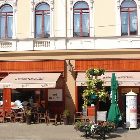 Promenade Panzio Bed and Breakfast Μίσκολτς Εξωτερικό φωτογραφία