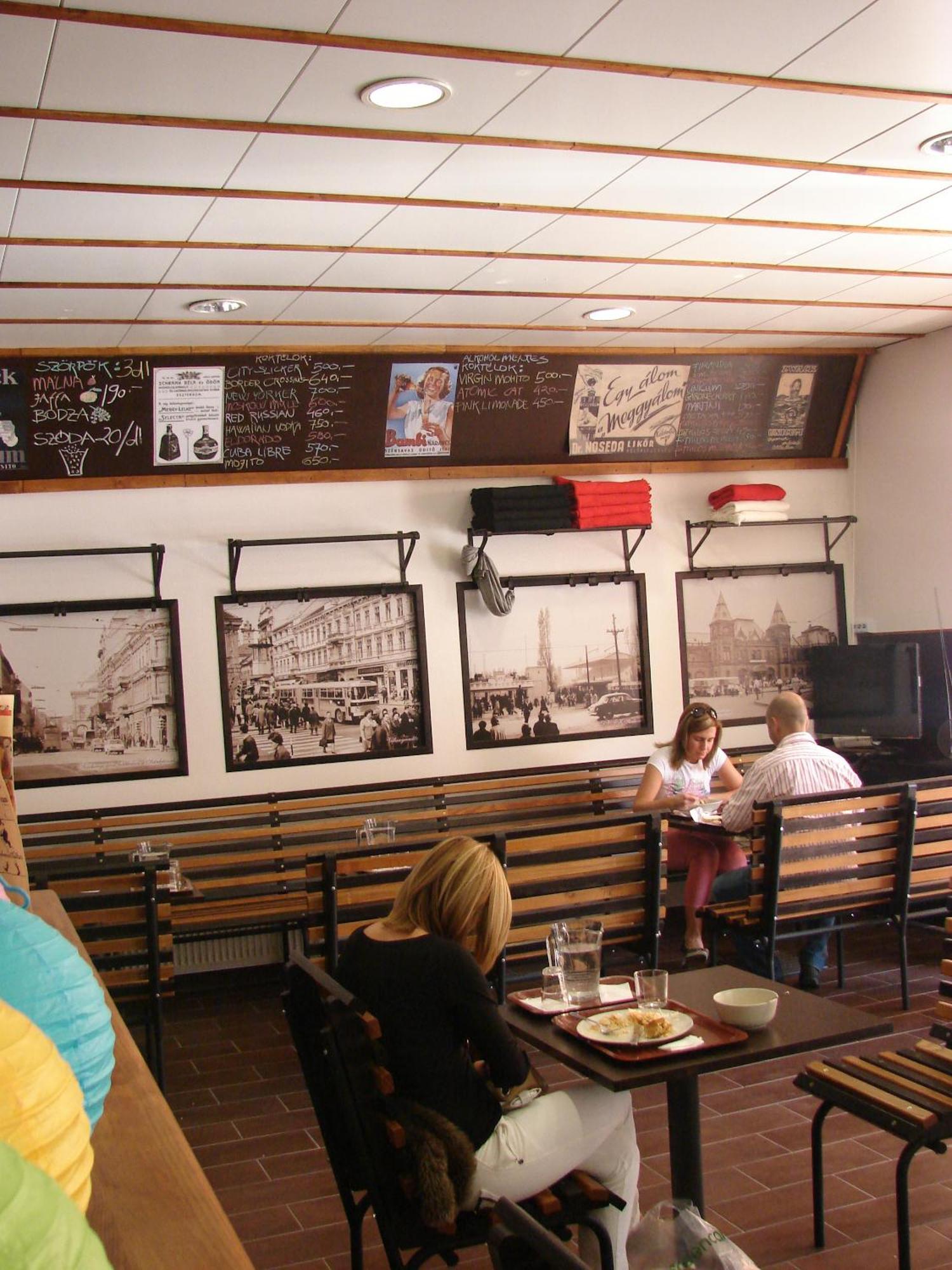 Promenade Panzio Bed and Breakfast Μίσκολτς Εξωτερικό φωτογραφία
