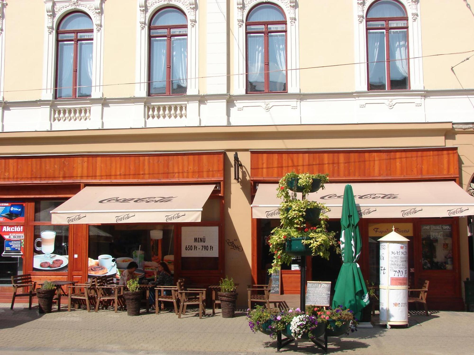 Promenade Panzio Bed and Breakfast Μίσκολτς Εξωτερικό φωτογραφία