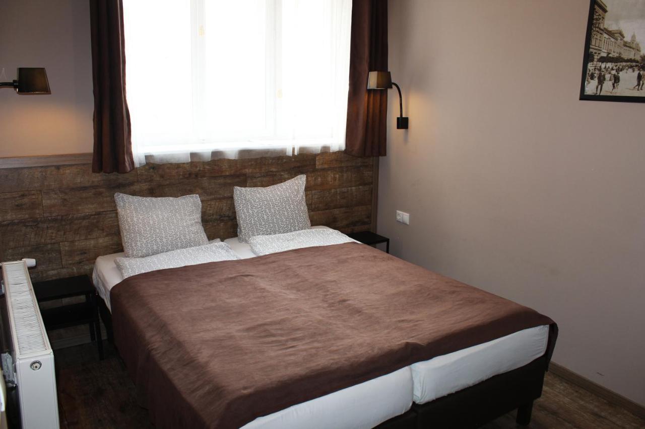Promenade Panzio Bed and Breakfast Μίσκολτς Εξωτερικό φωτογραφία