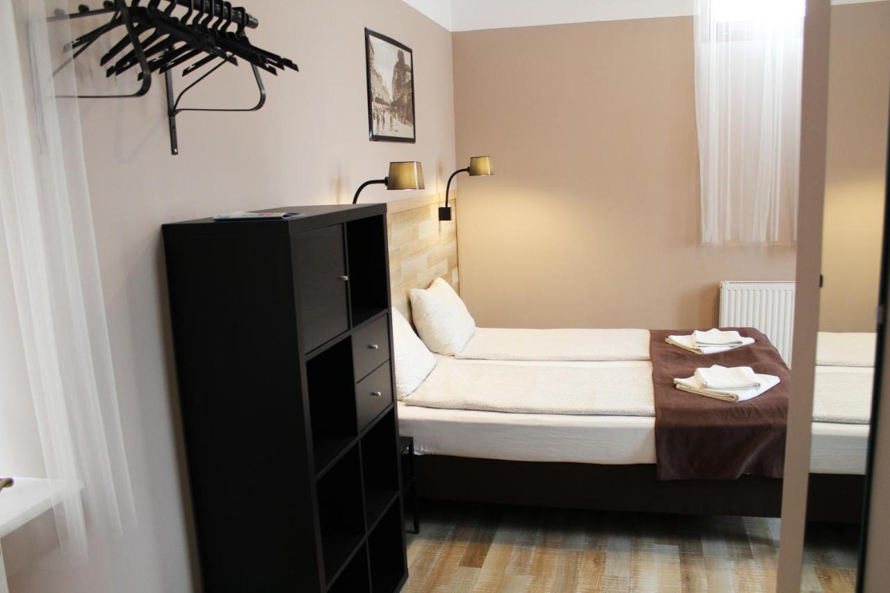 Promenade Panzio Bed and Breakfast Μίσκολτς Εξωτερικό φωτογραφία