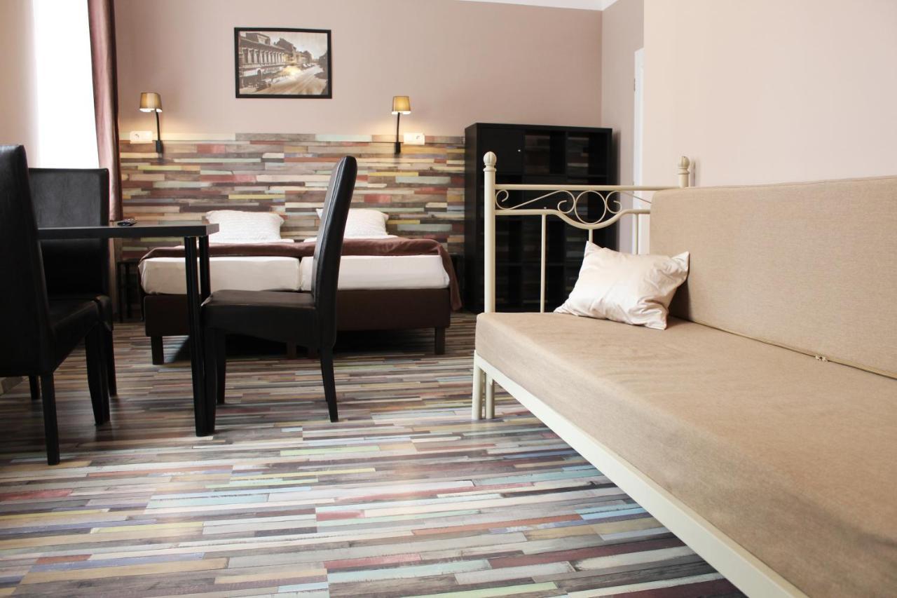 Promenade Panzio Bed and Breakfast Μίσκολτς Εξωτερικό φωτογραφία